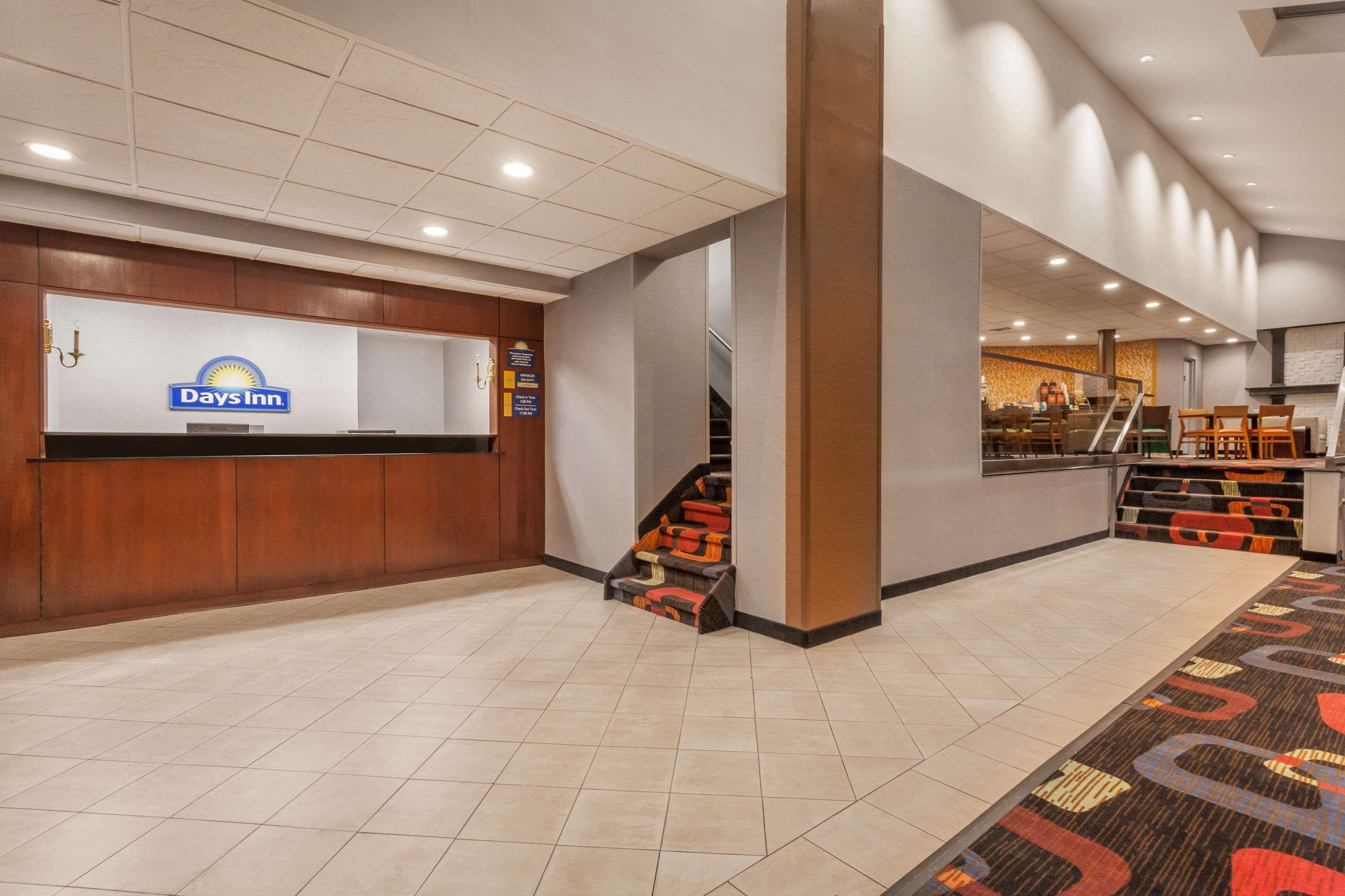 Days Inn By Wyndham Woodbury Long Island Ngoại thất bức ảnh